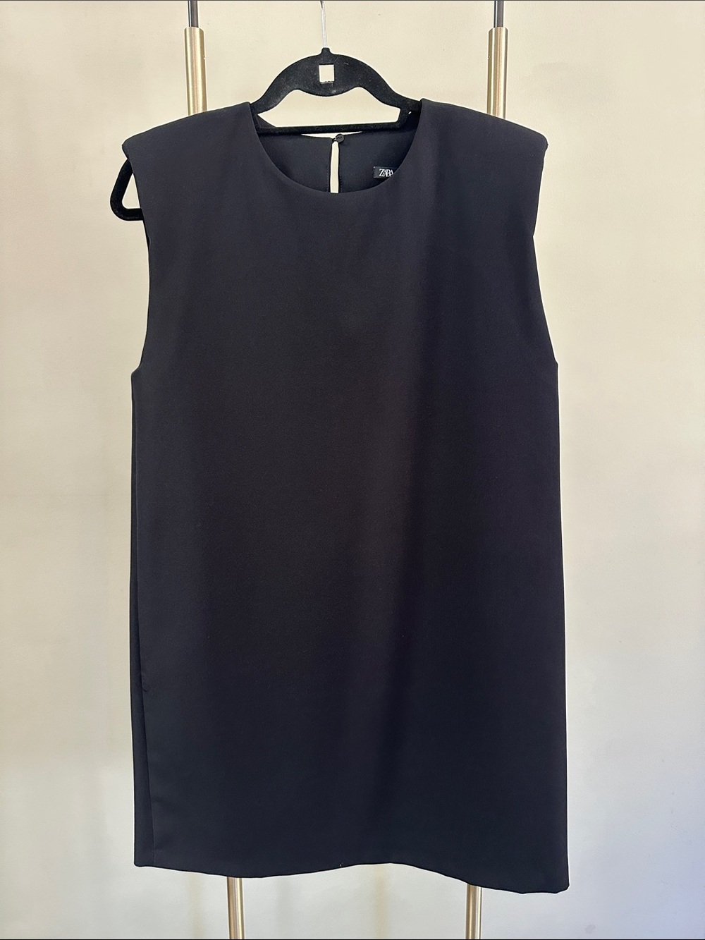 Zara Black Sleeveless Shift Tunic Size Small